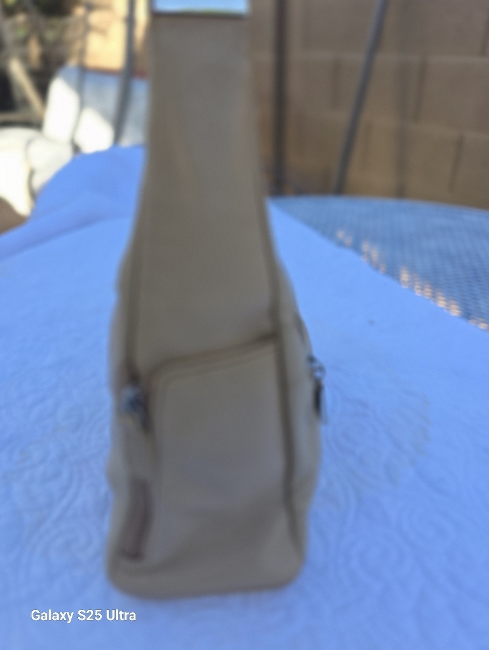 Aurielle Vintage 90s Beige Slouchy Leather Hobo Bag - Picture 7 of 17